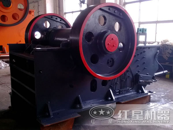 外動颚勻擺颚式破碎機