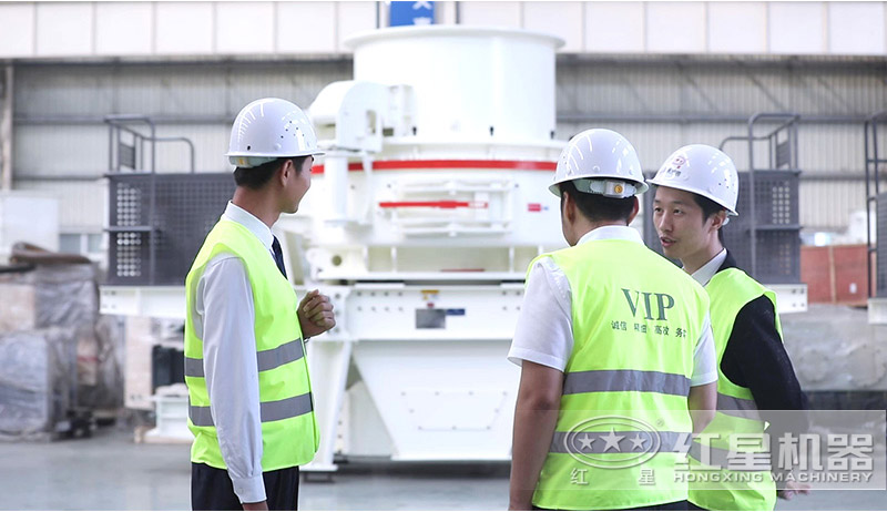 客戶來廠考察瓜米石制砂機設備 客戶來廠考察瓜米石制砂機設備
