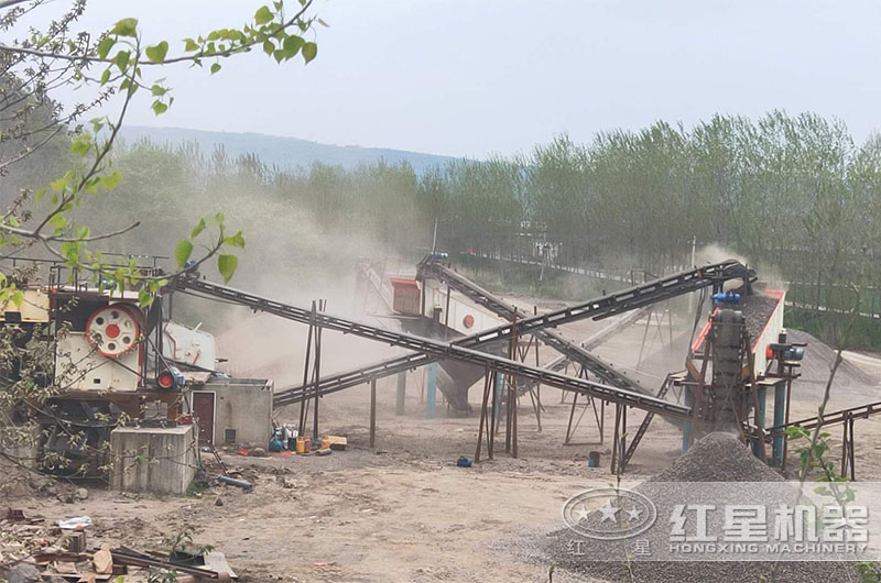 石灰石制砂作業現場 石灰石制砂作業現場