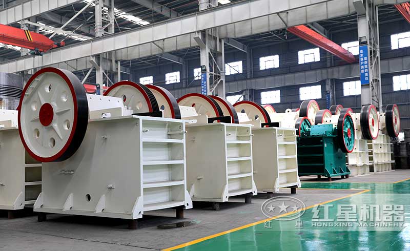 颚式破碎機車間實拍圖 颚式破碎機車間實拍圖