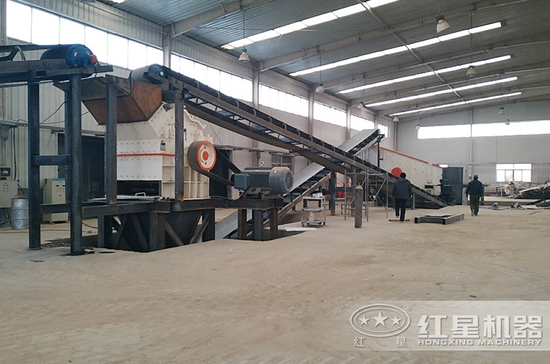 河南時産50噸05石子制備加工現場 河南時産50噸05石子制備加工現場