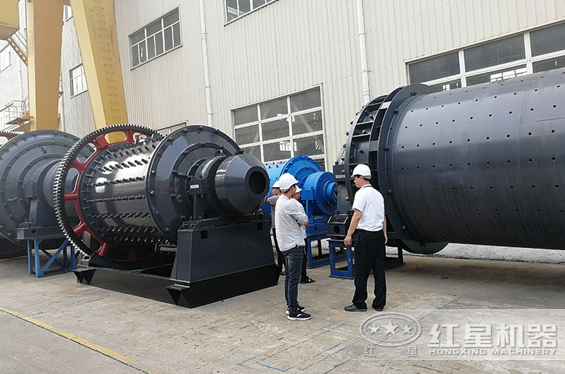 客戶來廠考察棒磨制砂機設備 客戶來廠考察棒磨制砂機設備