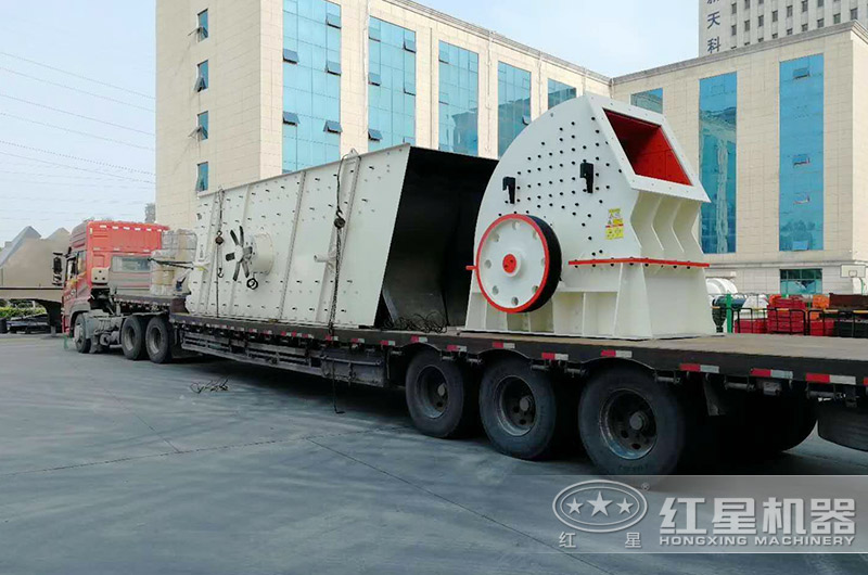 整套重錘破機裝車發貨現場 整套重錘破機裝車發貨現場