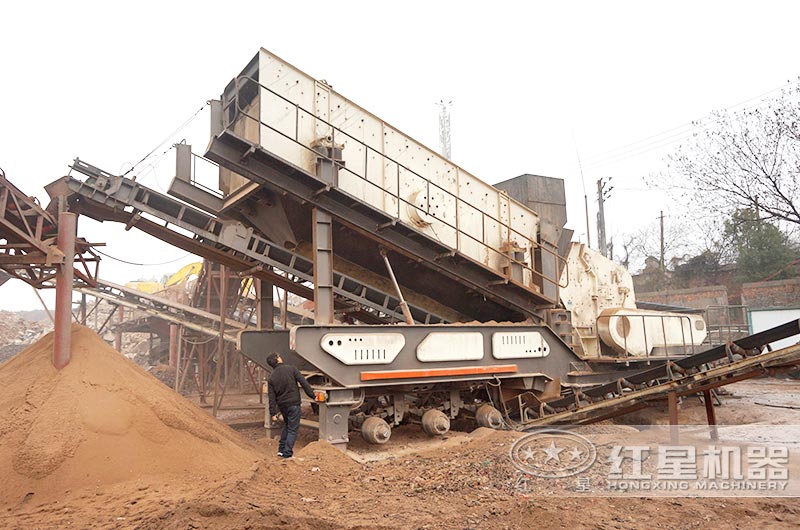 石頭廢料作業現場 石頭廢料作業現場