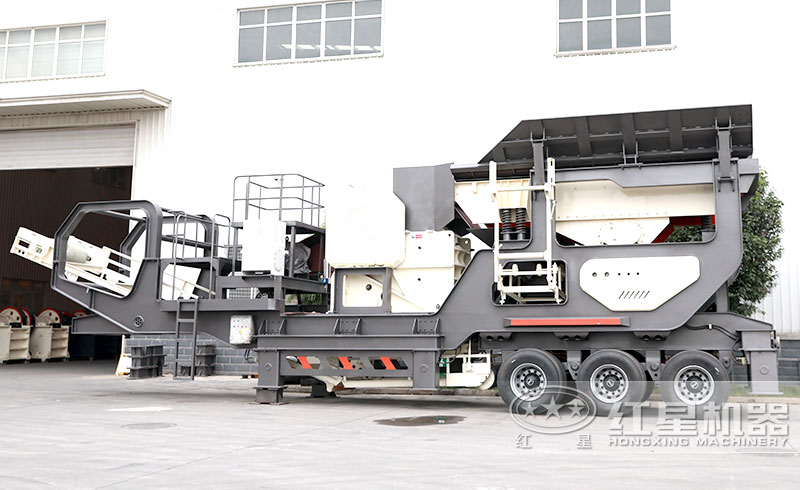 花崗岩移動破碎機現場實拍 花崗岩移動破碎機現場實拍