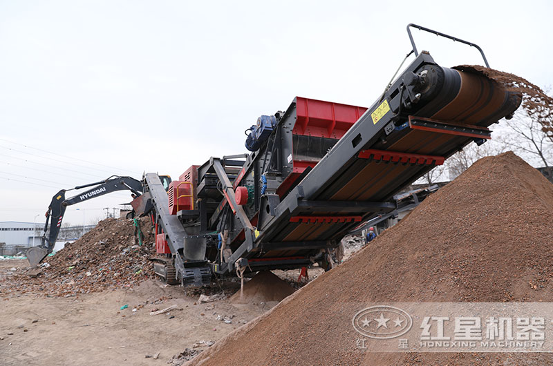 履帶移動破碎機處理建築垃圾加工現場 履帶移動破碎機處理建築垃圾加工現場