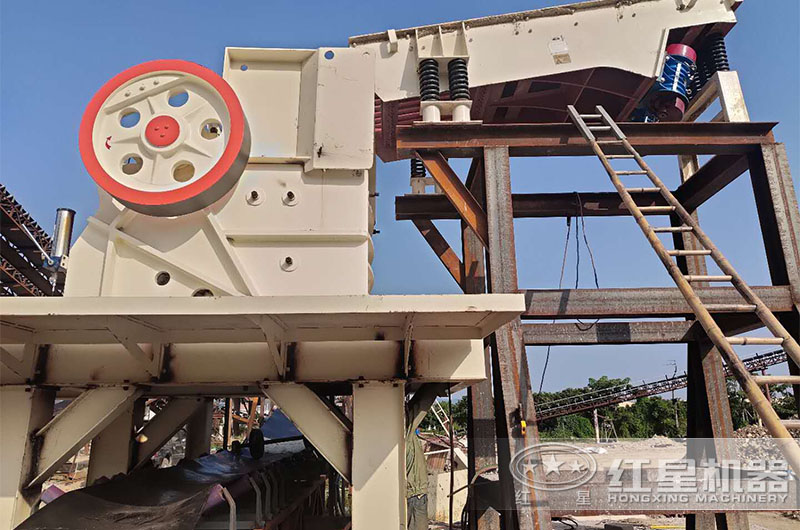 CJ系列歐版颚式煤炭破碎機作業現場 CJ系列歐版颚式煤炭破碎機作業現場