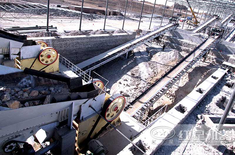 石料粉碎設備作業現場 石料粉碎設備作業現場