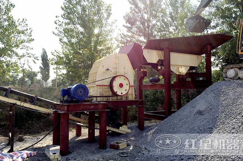 毛石破碎機作業現場 毛石破碎機作業現場