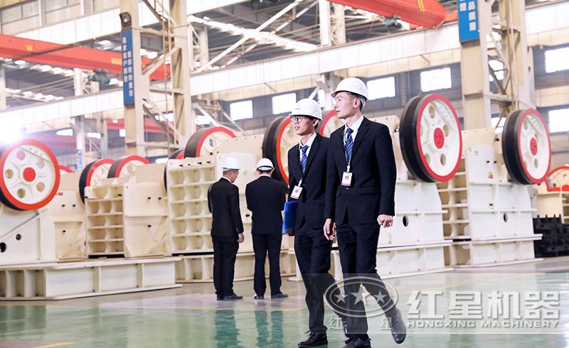 專業工程師為用戶選擇破碎機型号 專業工程師為用戶選擇破碎機型号