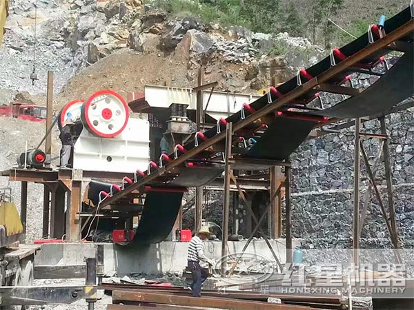 環保型颚式粉石子機用戶現場拍攝