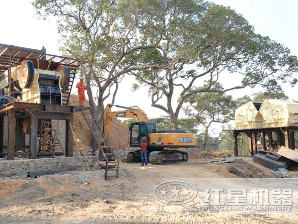 蛭石破碎機用戶安裝現場