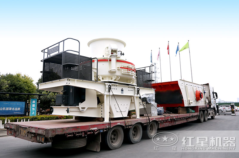 蛭石破碎機發貨現場