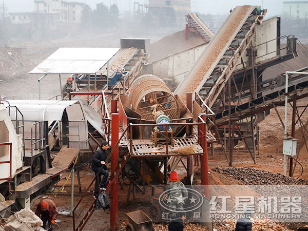 車載移動式建築垃圾破碎機用戶現場