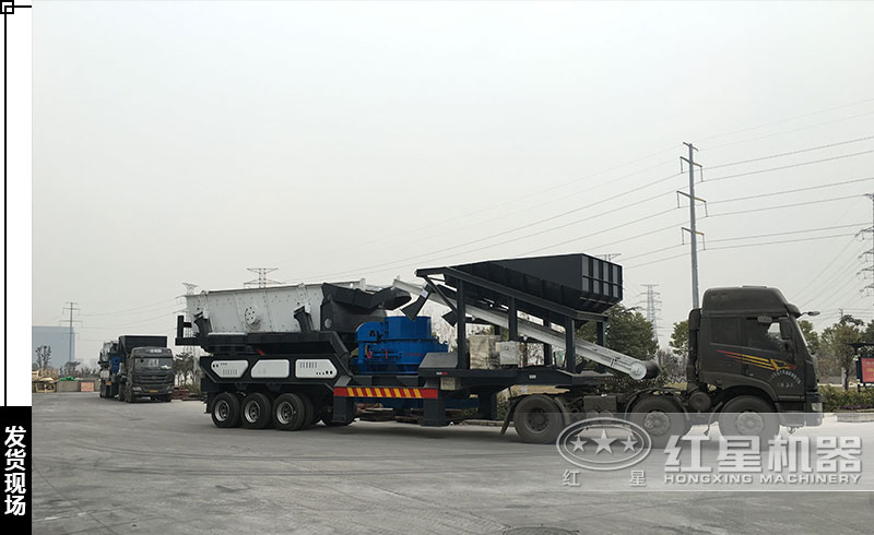 柴油流動車載打砂機發貨現場