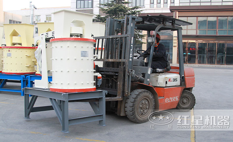 小型複合式破碎機裝車 小型複合式破碎機裝車