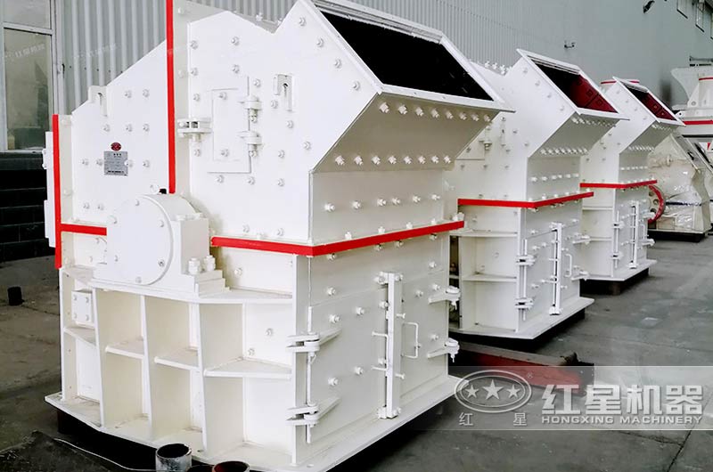 細碎小型制沙機,采用蓖條設計,提高産量30% 細碎小型制沙機,采用蓖條設計,提高産量30%