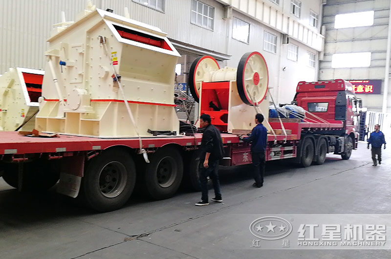 石子破碎機設備現貨直銷,發往江蘇 石子破碎機設備現貨直銷,發往江蘇