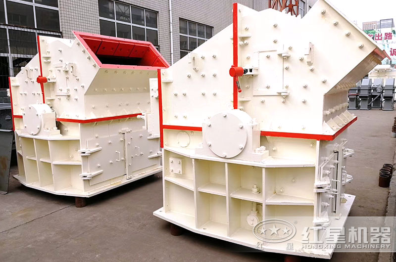 圖2:細碎制砂機 圖2:細碎制砂機