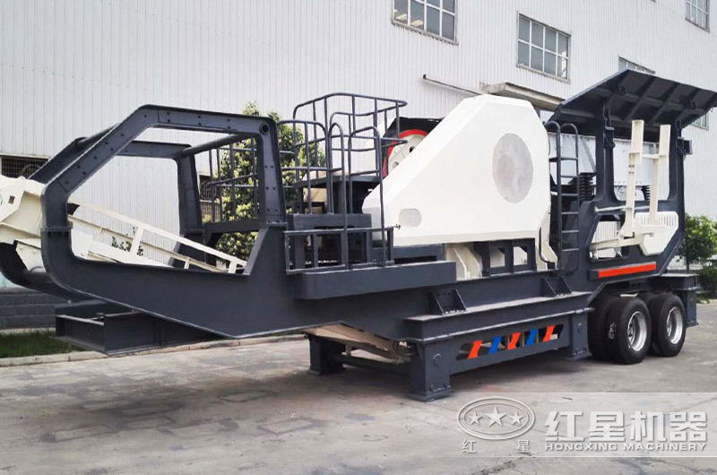 颚式移動破碎機集給料、破碎、輸送為一體 颚式移動破碎機集給料、破碎、輸送為一體