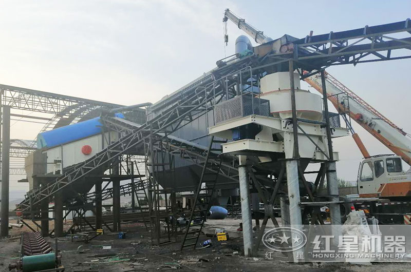 鵝卵石制砂機作業現場(環保措施到位) 鵝卵石制砂機作業現場(環保措施到位)