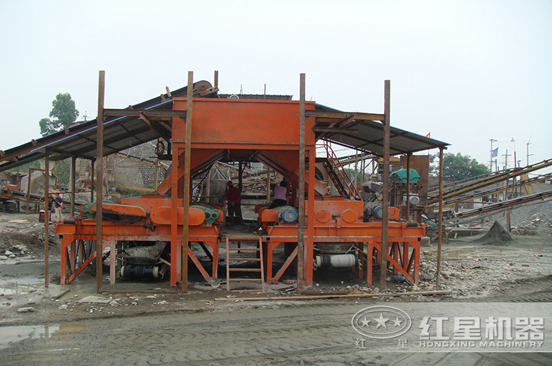 對輥制砂機在小型制砂廠中的應用 對輥制砂機在小型制砂廠中的應用