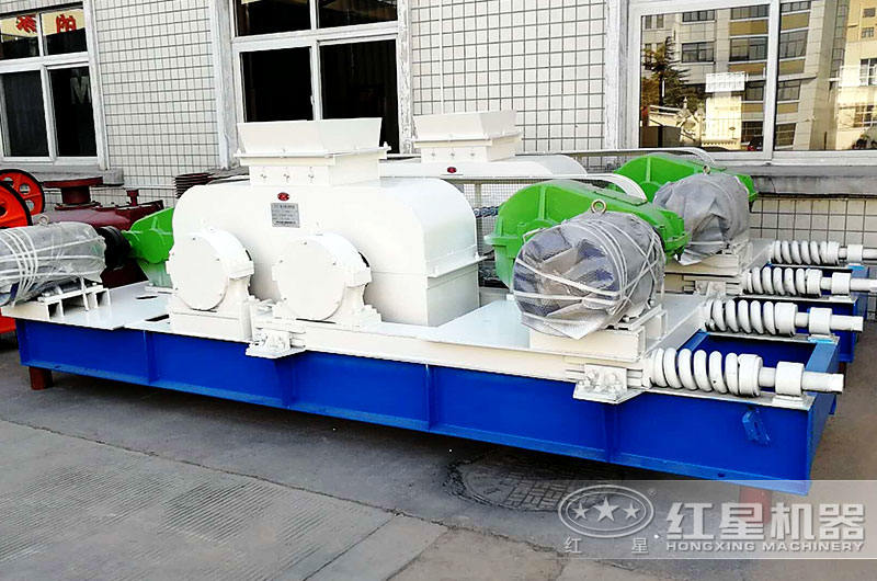 小型對輥式制砂機出料規格易控制 小型對輥式制砂機出料規格易控制