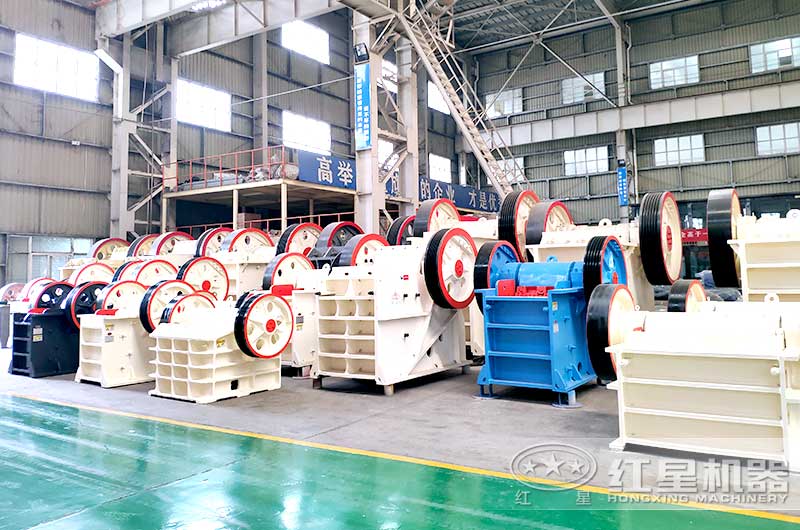 颚破體積小,牢固可靠,易于維護 颚破體積小,牢固可靠,易于維護