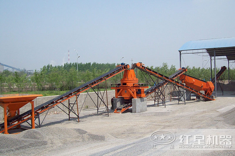 小型打砂機“在線”作業 小型打砂機“在線”作業