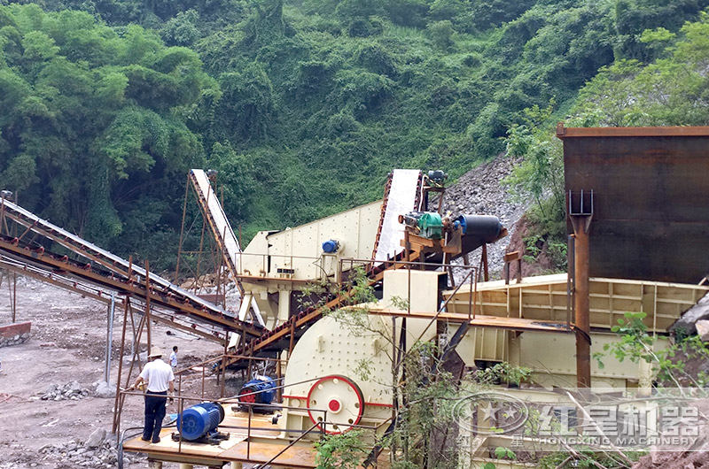 錘式打砂機生産現場 錘式打砂機生産現場