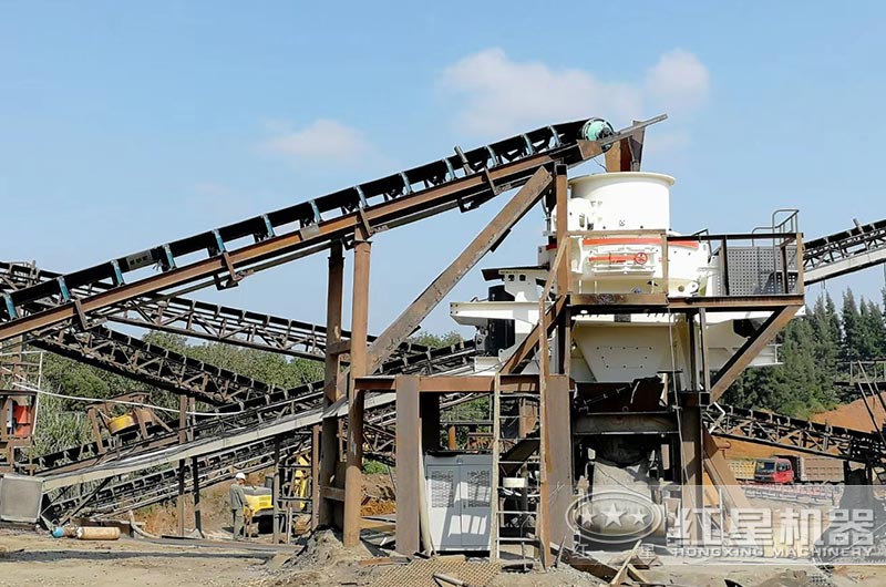 王先生使用HVI制砂機生産的現場 王先生使用HVI制砂機生産的現場