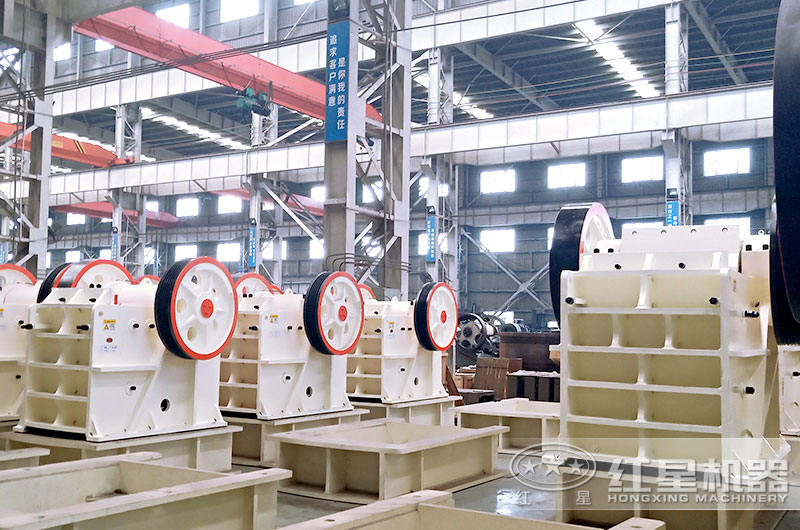 颚式破碎機車間實拍大圖 颚式破碎機車間實拍大圖