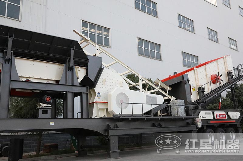 車載一體式移動石子粉碎機廠區實拍大圖 車載一體式移動石子粉碎機廠區實拍大圖