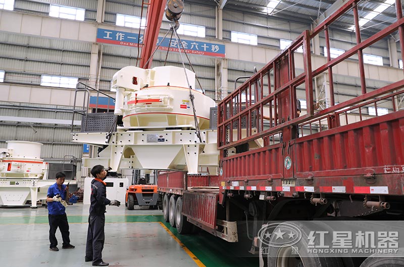 時産60噸小型環保打沙機裝車發往江西 時産60噸小型環保打沙機裝車發往江西