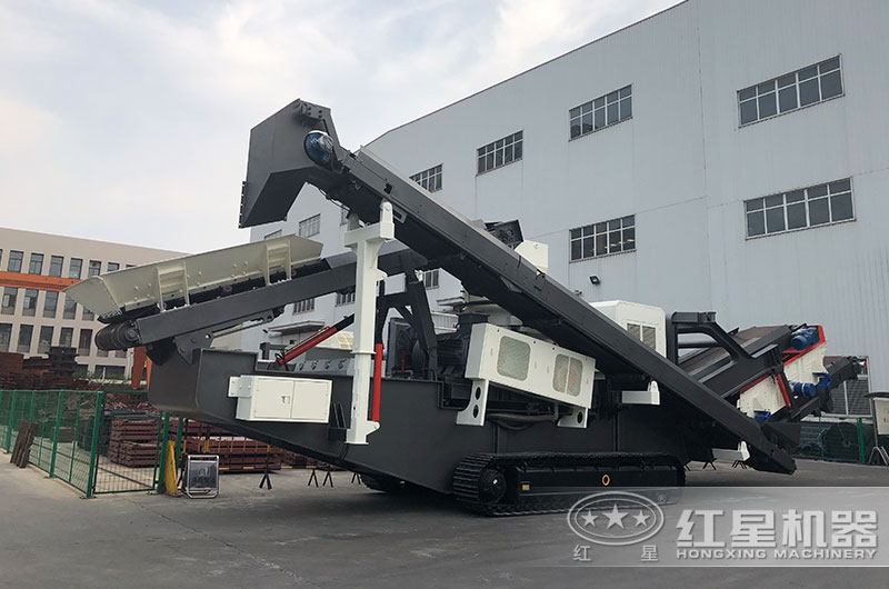 履帶式移動破碎機廠區實拍圖 履帶式移動破碎機廠區實拍圖