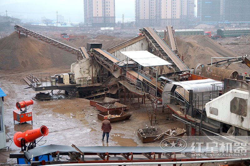 移動式建築垃圾破碎機生産現場 移動式建築垃圾破碎機生産現場