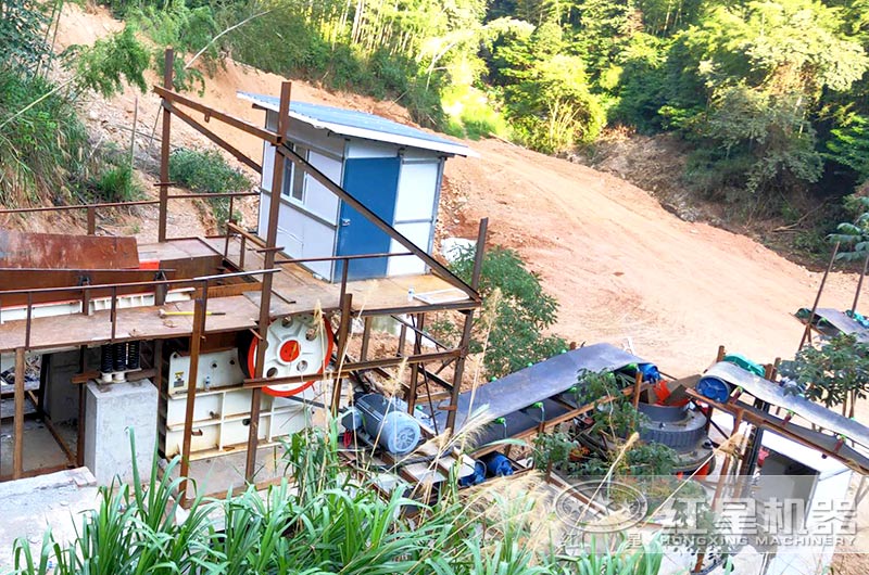 時産400噸碎石機生産現場 時産400噸碎石機生産現場