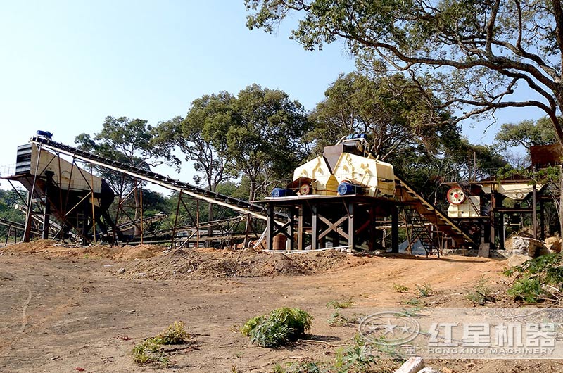 機器沙生産現場,鄂破(粗碎)+反擊破(中細碎) 機器沙生産現場,鄂破(粗碎)+反擊破(中細碎)