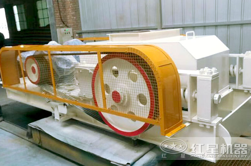 對輥式破碎機(有現貨) 對輥式破碎機(有現貨)