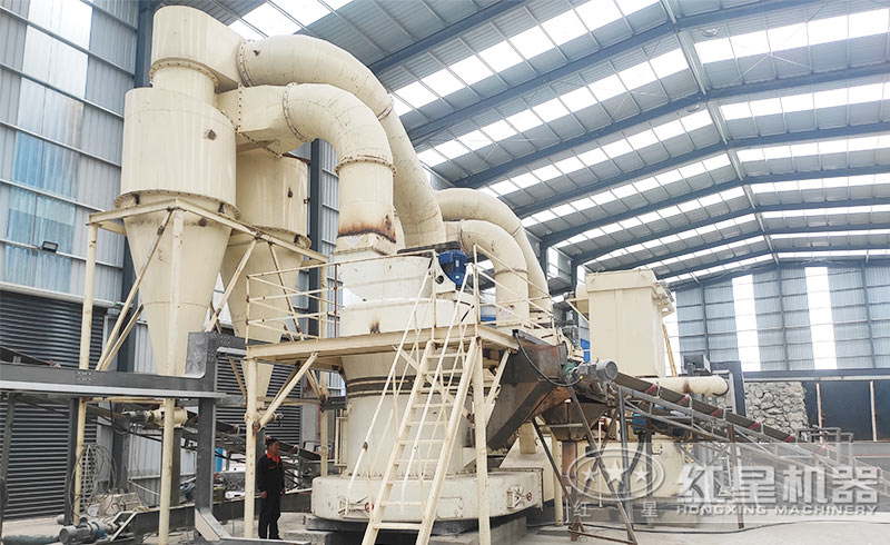 磨粉機現場 磨粉機現場