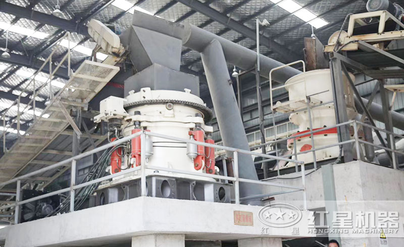 圓錐破工作現場 圓錐破工作現場