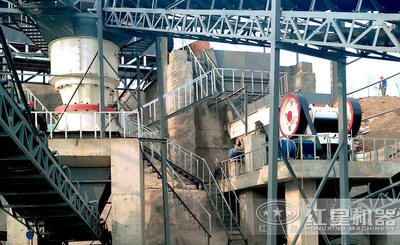 山石破碎生産線現場 山石破碎生産線現場