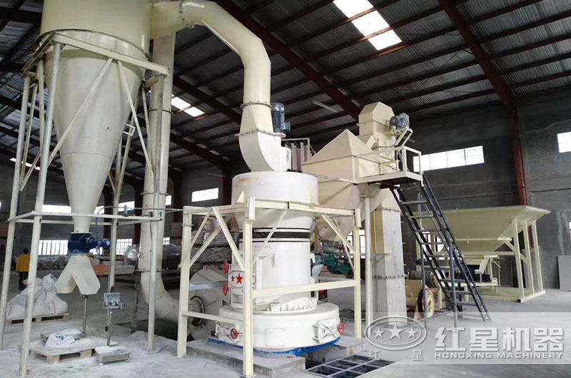 雷蒙磨粉機作業現場 雷蒙磨粉機作業現場