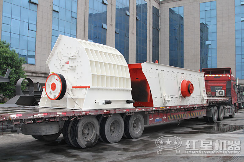 大型重錘式碎石機發貨 大型重錘式碎石機發貨