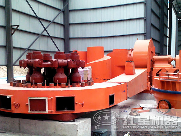 雷蒙磨粉機内部結構圖