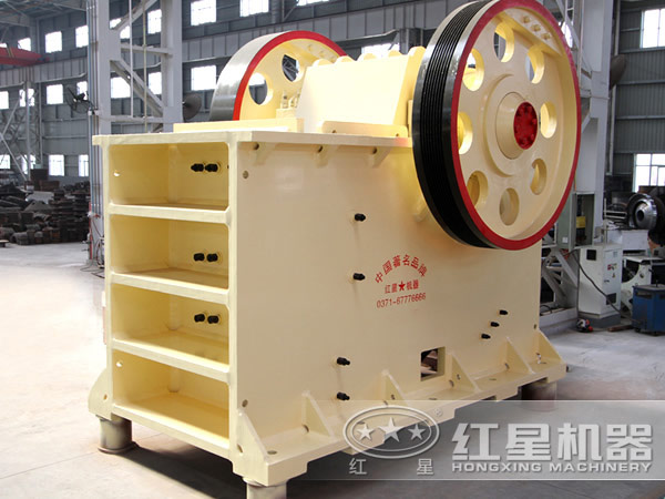 矽藻土颚式破碎機