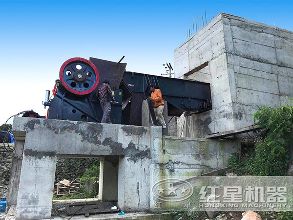 石料生産線現場