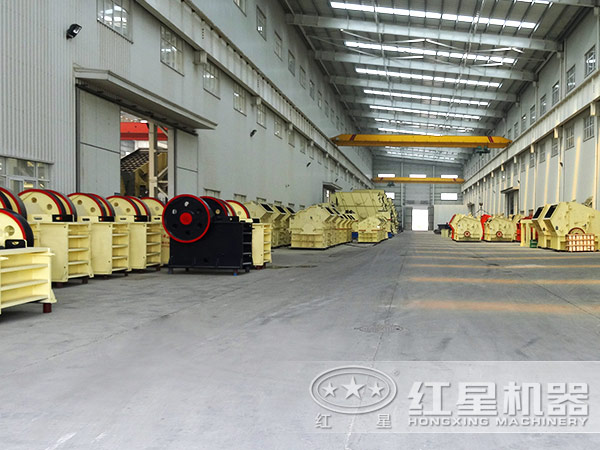 破碎機生産車間