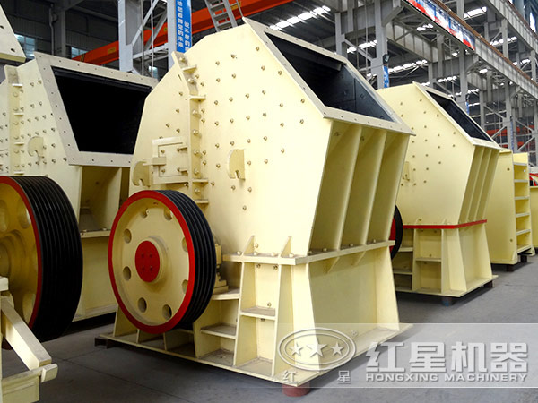 重錘式（PCZ）錘式破碎機圖片