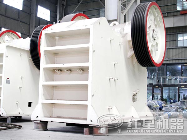 石英砂颚式破碎機